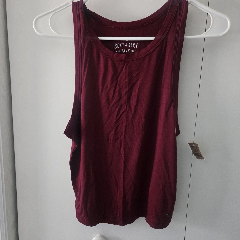 American Eagle Outfitters Women's Tank Top - Burgundy Wine